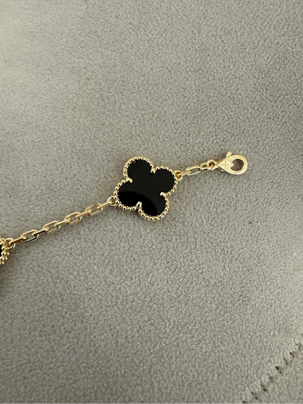 Van Cleef & Arpels Alhambra 5 Motifs Onyx Bracelet Classic Vintage Size - Picture 3 of 10
